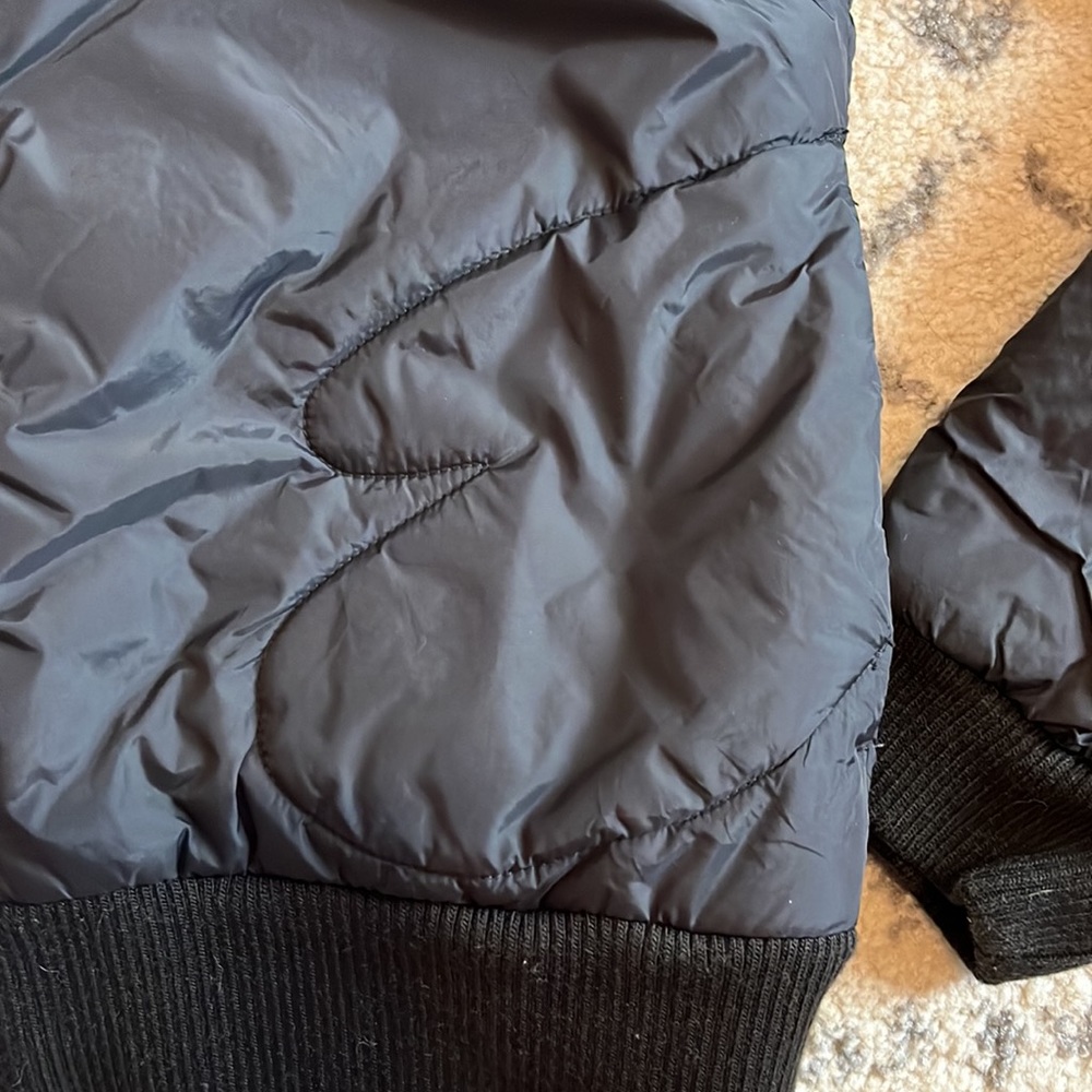 Volcom winter jacket - Picture 2 of 5